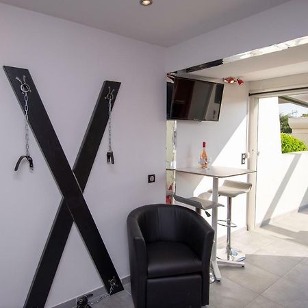 אגדה Naturist Village Studio Port Nature מראה חיצוני תמונה